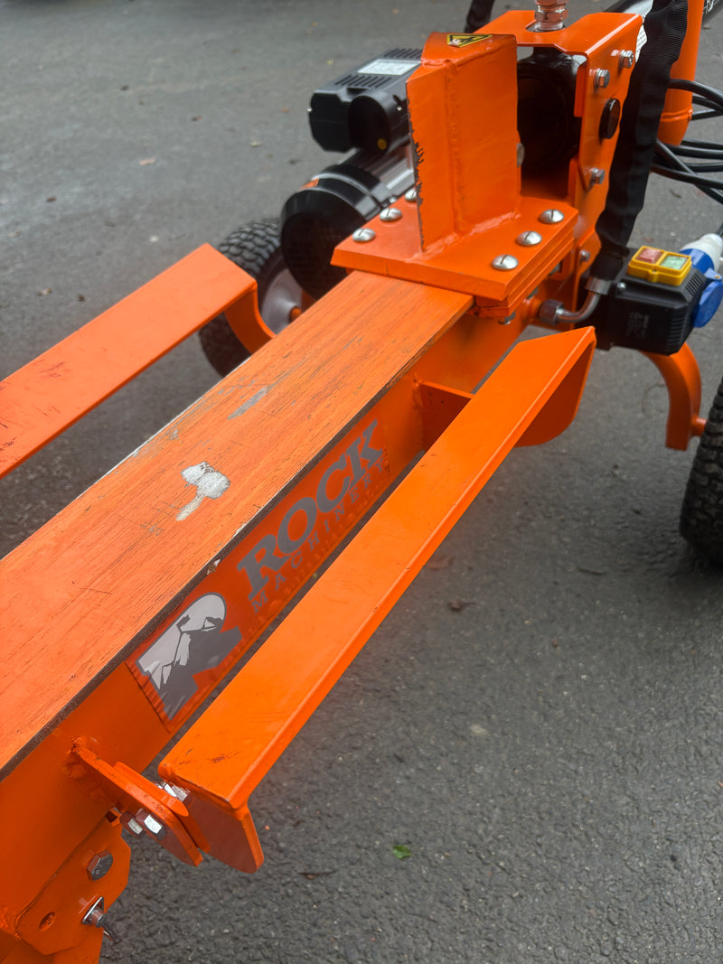 Load image into Gallery viewer, Venom 12 Ton EM Series Electric Log Splitter - Second Hand