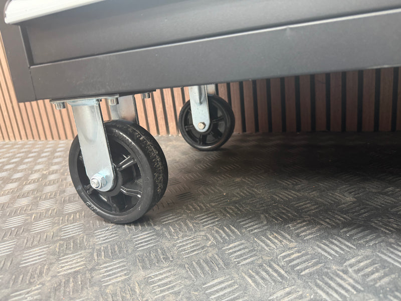 Load image into Gallery viewer, Rock RT-063 47" Steel wooden toped tool chest with draws and cabinets