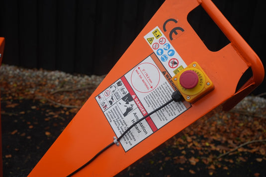 VS-76 Compact Chipper