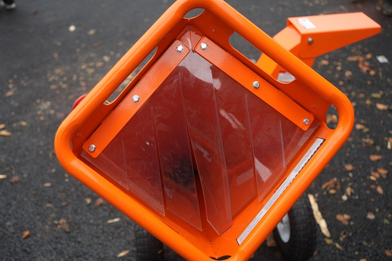 Load image into Gallery viewer, VS-76 Compact Chipper