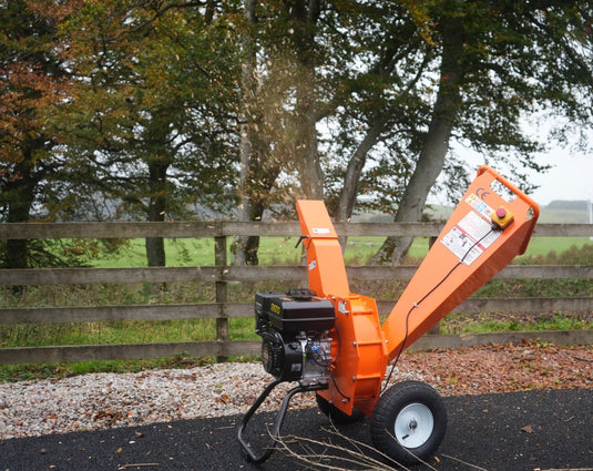 VS-76 Compact Chipper