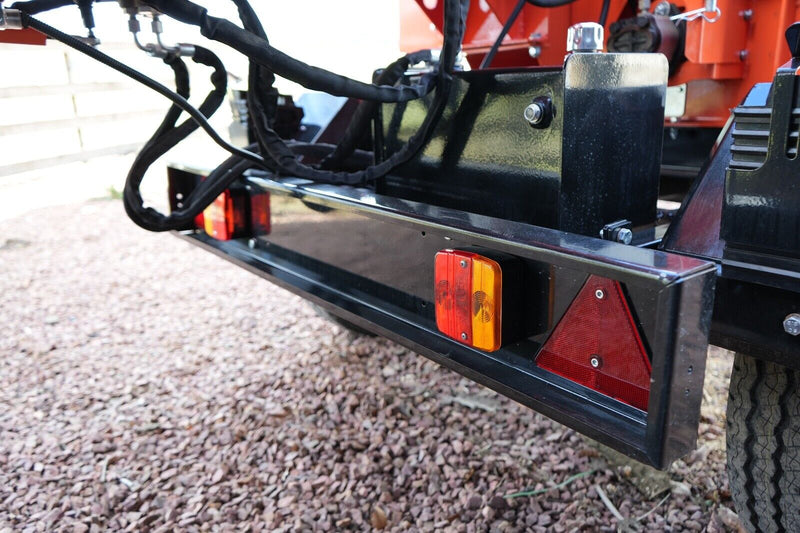 Load image into Gallery viewer, RTC-160 Road Tow Chipper