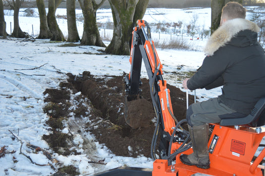 Rock Backhoe / Mini Excavator