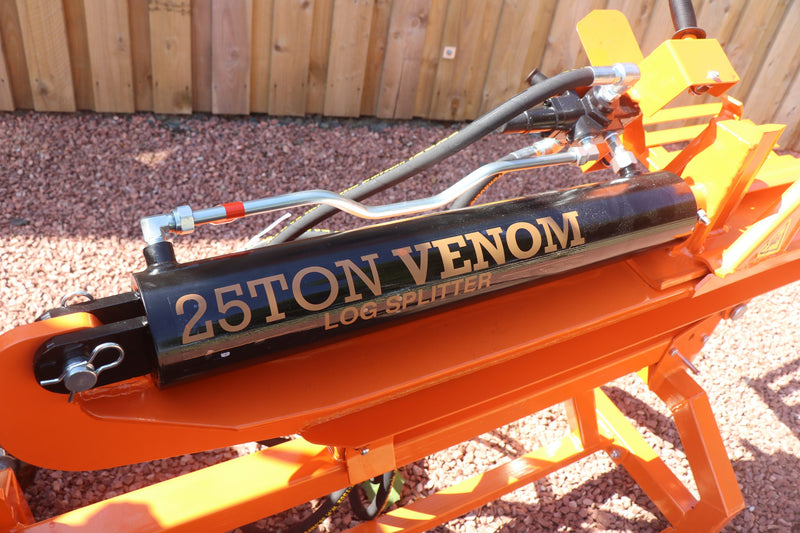 Load image into Gallery viewer, Venom 25ton Heavy Duty Tractor mounted log splitter with table