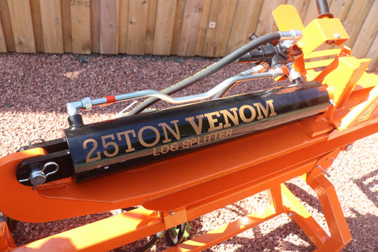 Venom 25ton Heavy Duty Tractor mounted log splitter with table