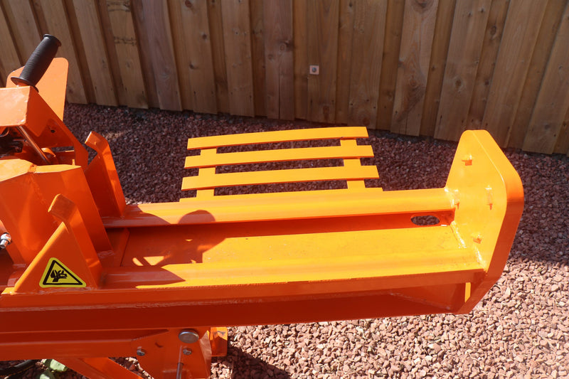 Load image into Gallery viewer, Venom 25ton Heavy Duty Tractor mounted log splitter with table