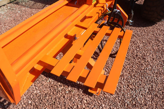 Venom 25ton Heavy Duty Tractor mounted log splitter with table