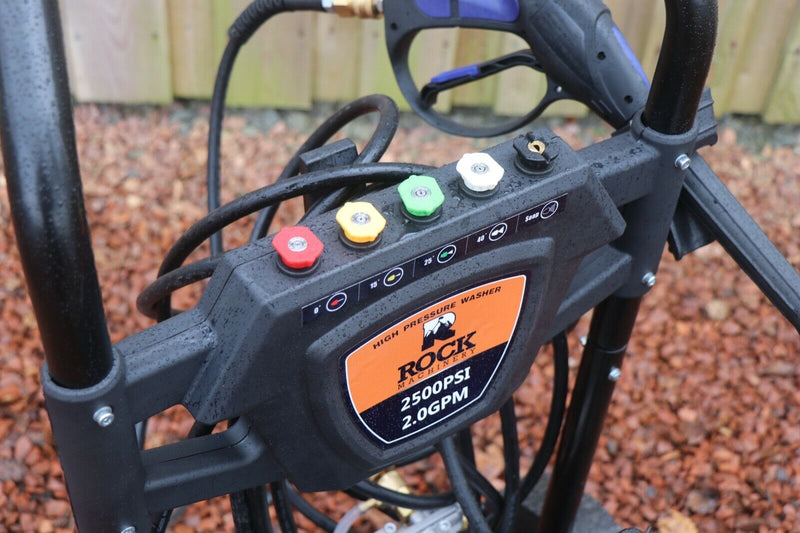 Load image into Gallery viewer, R2500 Pressure Washer