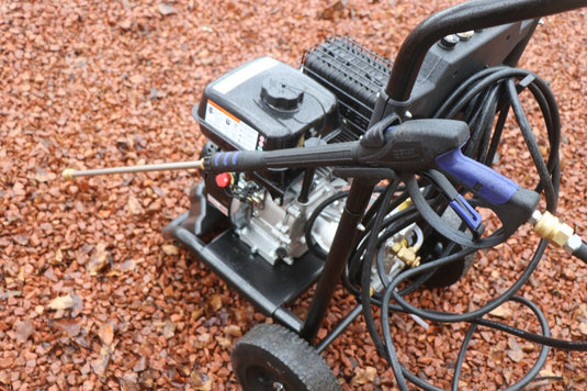 R2500 Pressure Washer