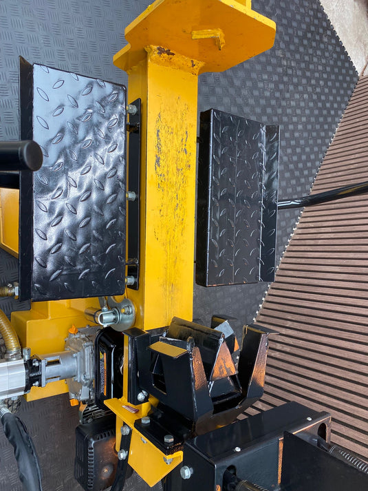 15ton Value c-series log splitter -ex demo