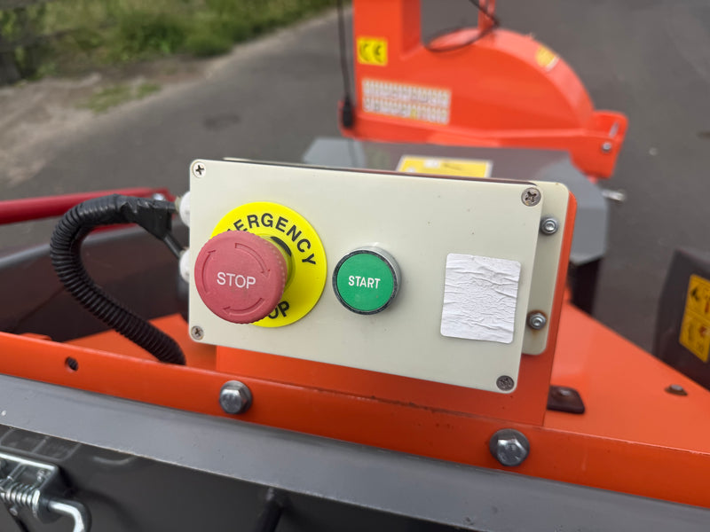 Load image into Gallery viewer, RX125 PTO Chipper - second hand
