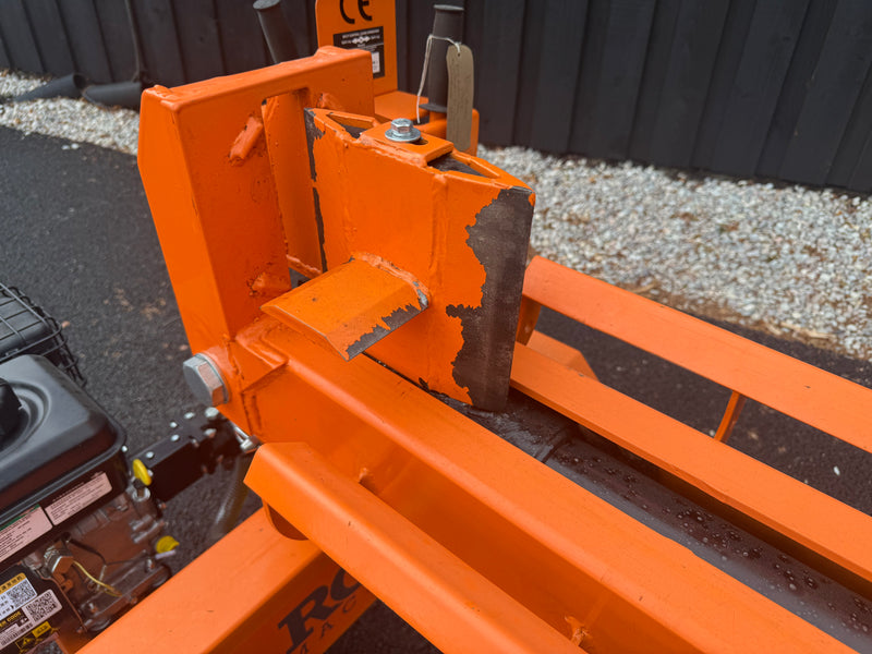 Load image into Gallery viewer, Dual Action 20ton Log Splitter - second hand
