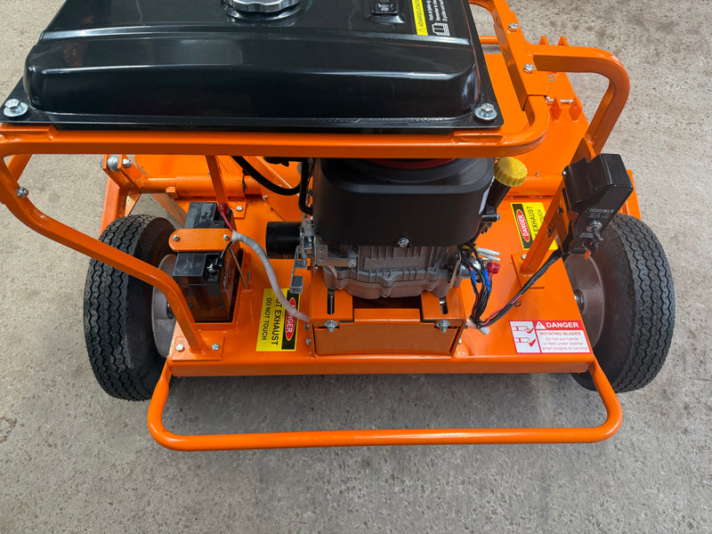 Load image into Gallery viewer, Ex Demo FM120 mower
