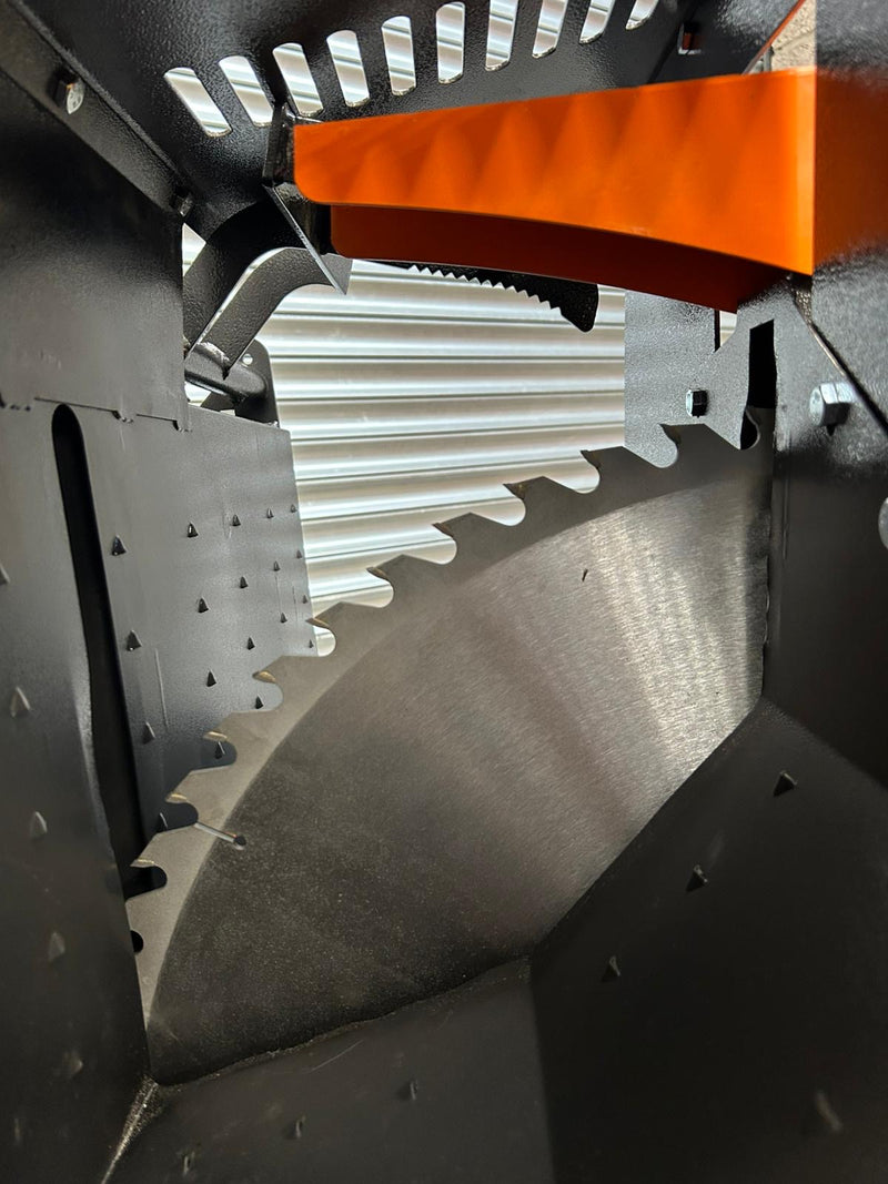 Load image into Gallery viewer, 700 Engine Driven Saw Bench - Ex Display / Demo
