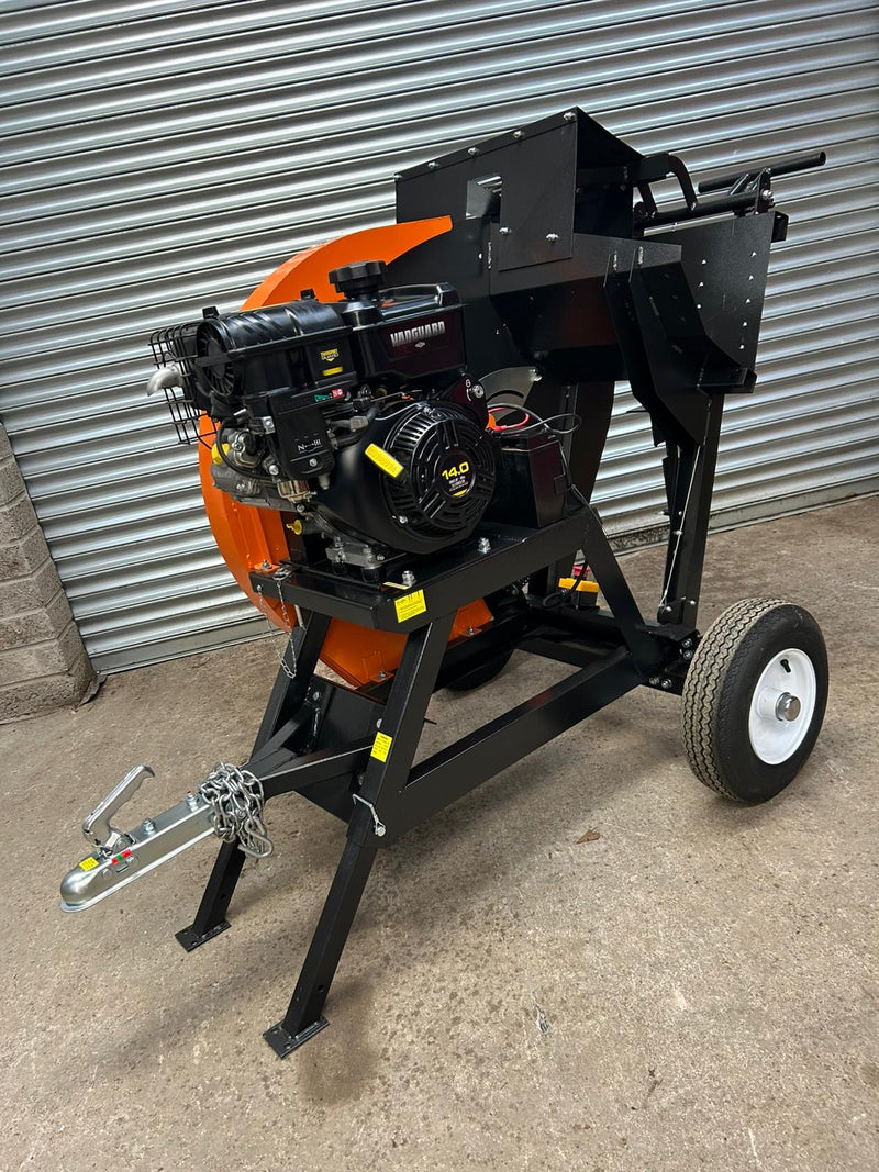 Load image into Gallery viewer, 700 Engine Driven Saw Bench - Ex Display / Demo
