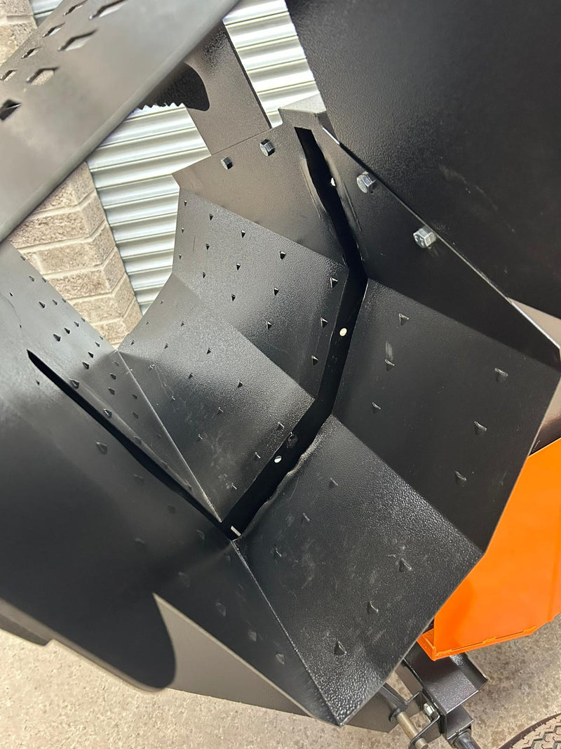 Load image into Gallery viewer, 700 Engine Driven Saw Bench - Ex Display / Demo
