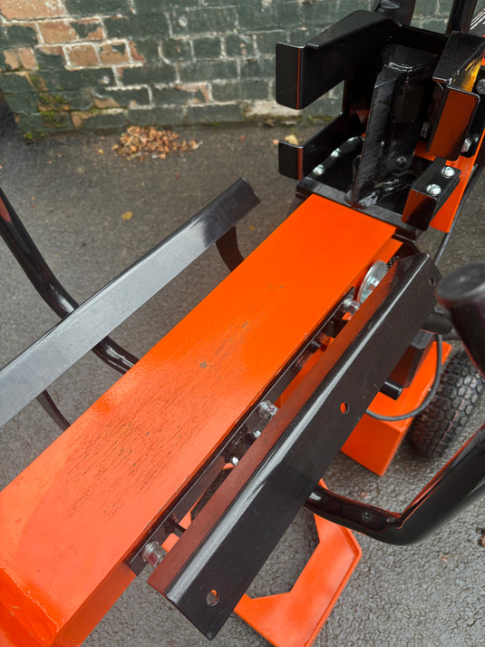 12ton Venom Compact MK2 Series Electric Log Splitter - Second Hand