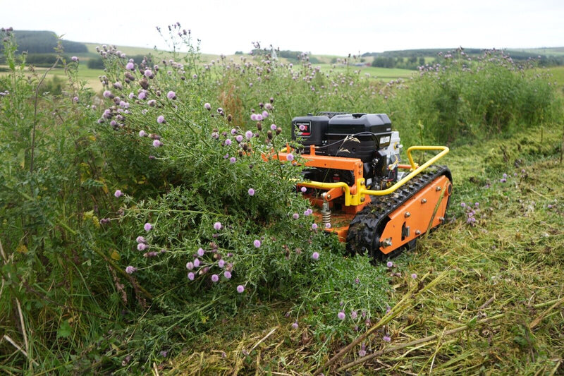 Load image into Gallery viewer, Blitz RM70 Remote Controlled Field Mower
