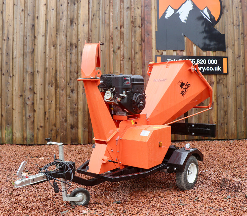Load image into Gallery viewer, RTC-100 13hp Road Tow Chipper

