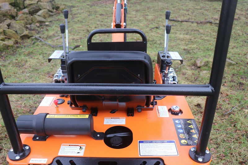 Load image into Gallery viewer, RMD  Micro digger with attachments
